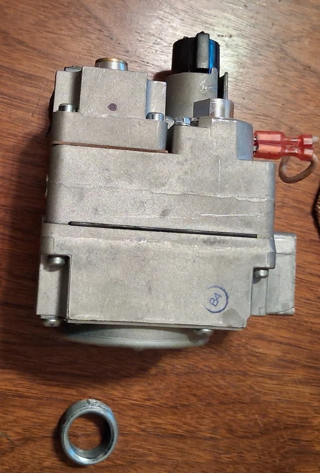 White Rogers Emerson 36C03-300 Universal Combination Pilot Gas Valve 1/2 x 3/4 - Image 3 of 4