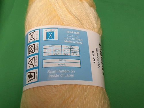 Knitting Acrylic Yarn Lot Yellow. 6 Skeins 1.3 ouces - Picture 4 of 4
