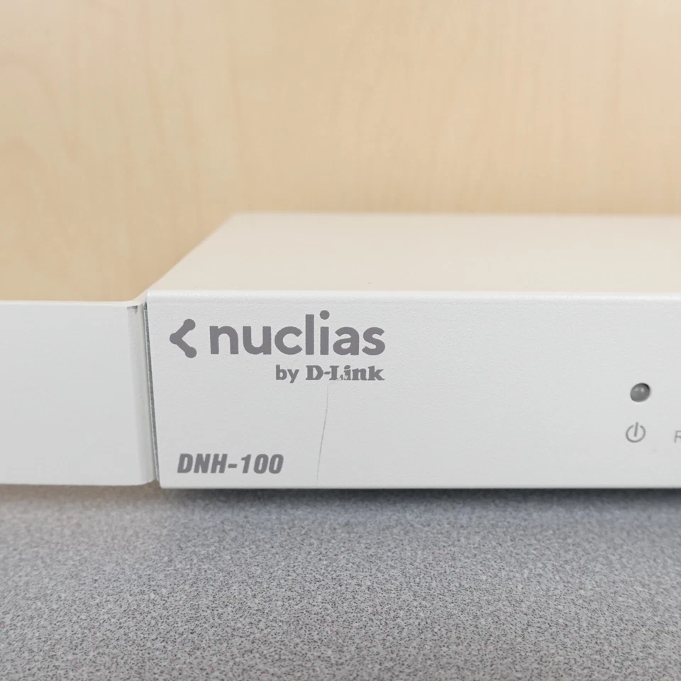 D-Link DNH-100 Nuclias LAN Controller Hub Network White Good - Image 2 of 4