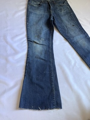 Lee 515 bootcut women's Size 8S (29X28) denim blue distressed jeans.