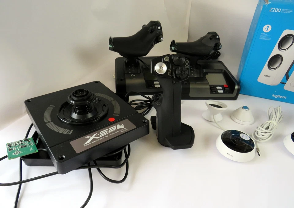 Bastlerware Logitech & Saitek – Misch-Kiste Defekt/ungeprüft – Ersatzteile #AW13 - Bild 2 von 4