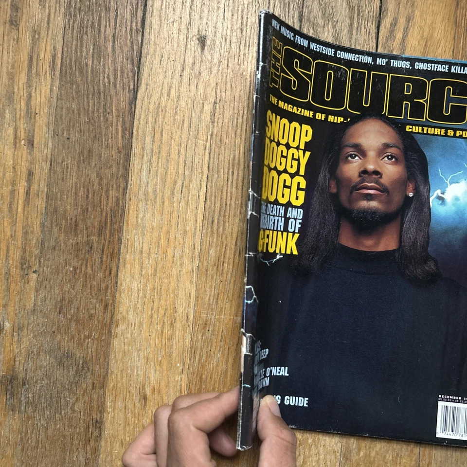The Source Magazine Snoop Dogg December 1996 E-40 Hip Hop Rap - Image 2 of 4