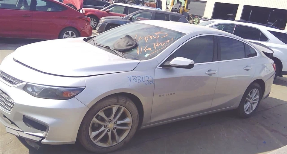 Espejo retrovisor manual atenuación 13-15 16 17 2018 19 20 21 22 23 Chevy Malibu OPT D31 Foto 4 de 4