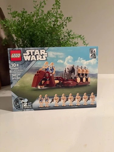 LEGO Star Wars 40686 Trade Federation Troop Carrier | 262 pcs | 8 Minifigs | GWP