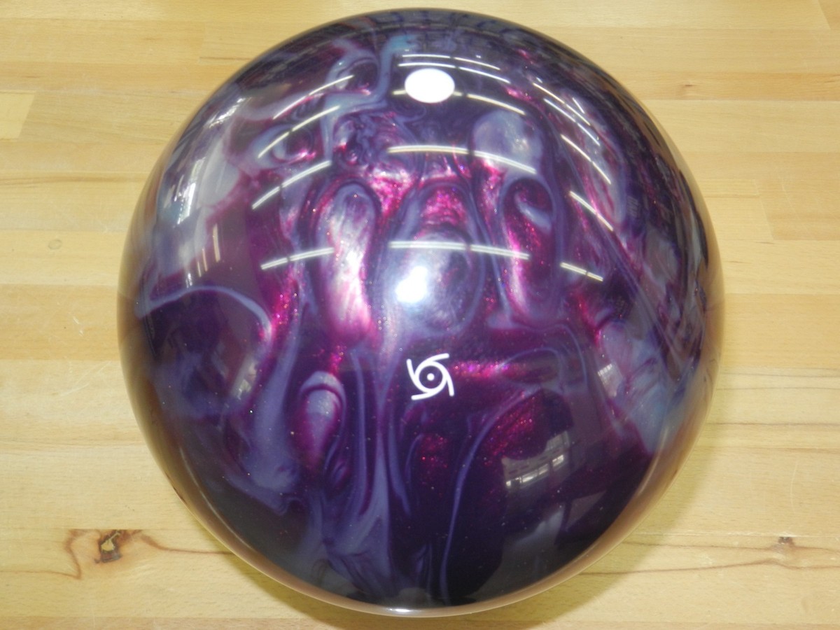 NIB 15# Storm Rocket A.I. Bowling Ball w/Specs of 15.4/3-3.5