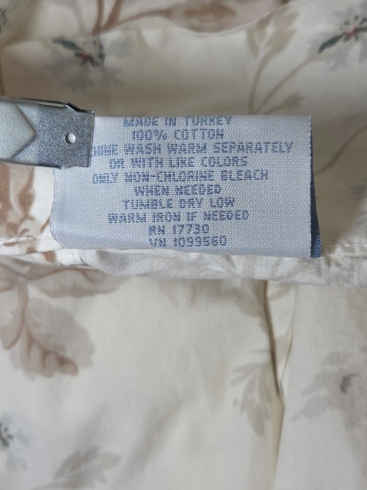 Juego de 2 cortinas de cenefa de sombra romana con globo Simply Shabby Chic rosas blancas Foto 4 de 4