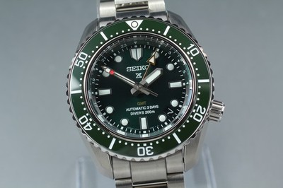 [mit Box, Papier] Seiko Prospex GMT 6R54-00D0 SBEJ009 Automatik grün Taucheruhr