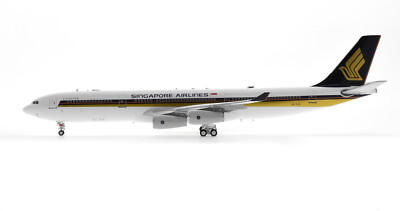 A340 SINGAPORE AIRLINES REG: 9V-SJG W/STD - WB MODELS B-A340-3-005