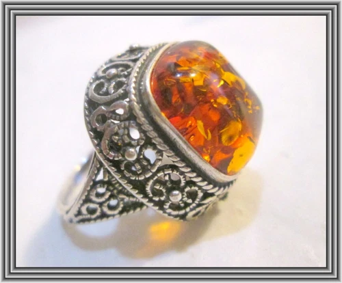 POLAND - VINTAGE 1950s Sterling - GOLDEN AMBER & SILVER FILIGREE DINNER RING NR