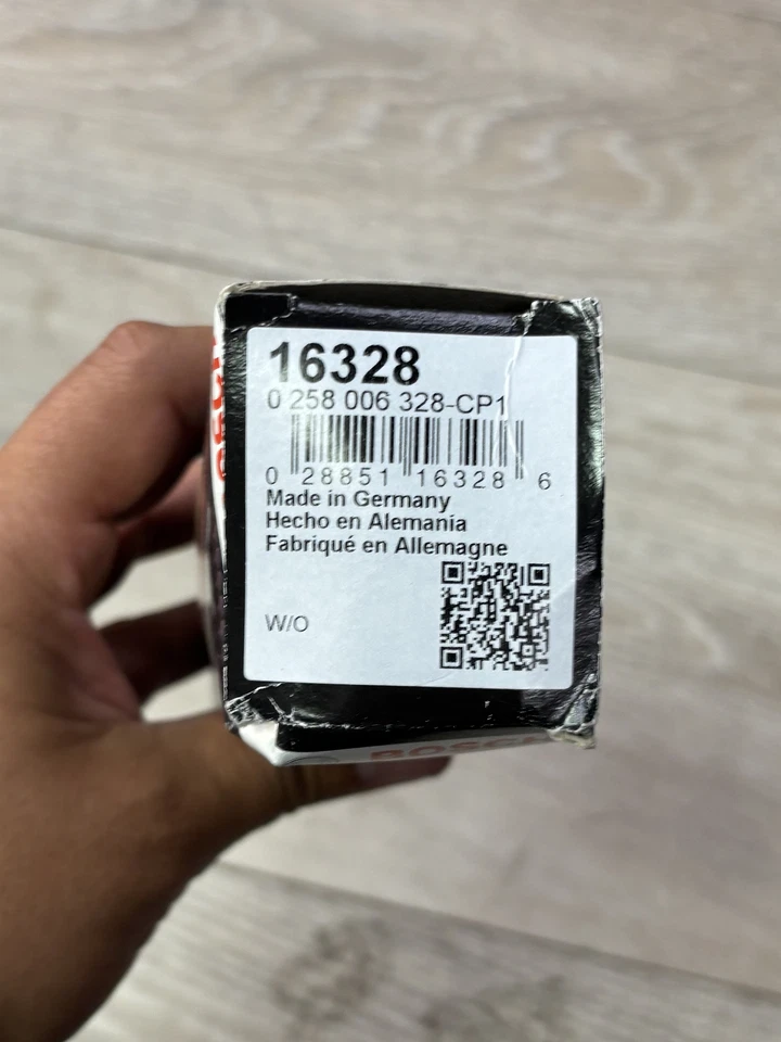 Sensor de oxígeno Bosch 16328 para BMW Mercedes-Benz 323i 525i 525xi 528i 2001-2018 Foto 2 de 3