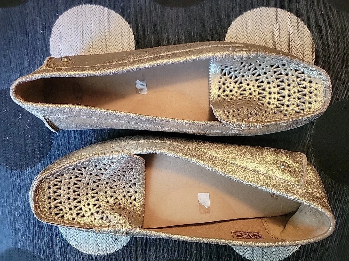 Mocassini da guida UGG donna Clair mocassini oro pelle metallica piatti 10 nuovi senza etichette