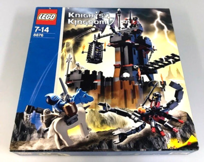 Lego Castle Knight's Kingdom ll 8876 Scorpion Prison Cave New