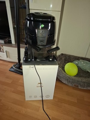HYLA EST Profi Staubsauger Set inklusive Ventus Elektrobürste - Rechnung MwSt.