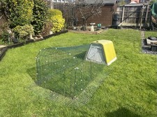 Omlet Eglu Go Chicken Coop with 2m run Includes drinking and feeding Accessories