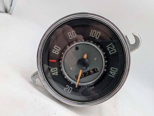 VW Käfer 1.3 Tacho Kombiinstrument 140km/h Nadelstreifen Tacho 113957021C