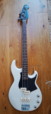 Bass Yamaha BB 234 Upgrade RW VW E-Bass Bassgitarre White Mechaniken/ Pickup