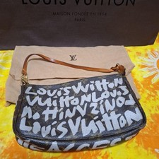 Louis Vuitton Monogram Graffiti Pochette Accessoires Tasche M92192