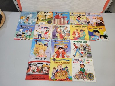 Lot Of 16 Children's Picture Books by Robert Munsch Love You Forever & More L2