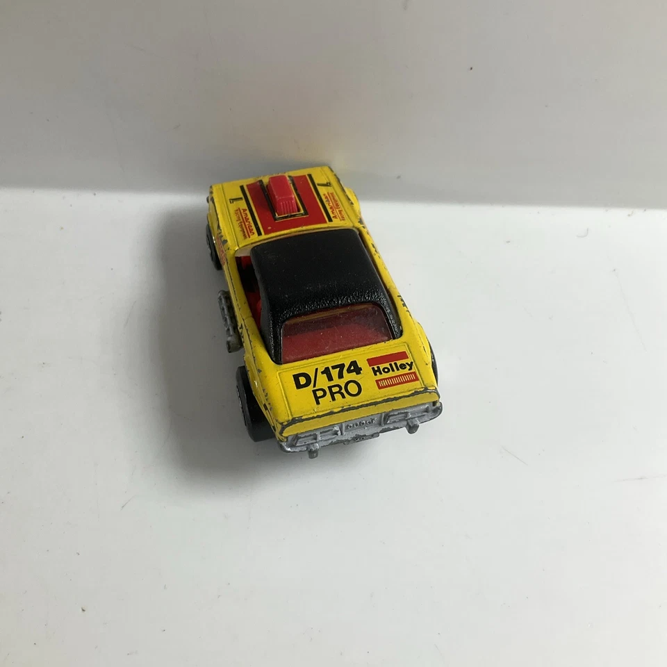 Matchbox Superfast Dodge Challenger 'Toyman' Yellow. 1975. Vintage & Original - Image 3 of 4