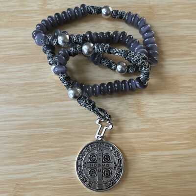 NEW GRAY BLACK BEAD CATHOLIC ROSARY HEAVY PARACORD METAL CROSS ST BENEDICT PRAY