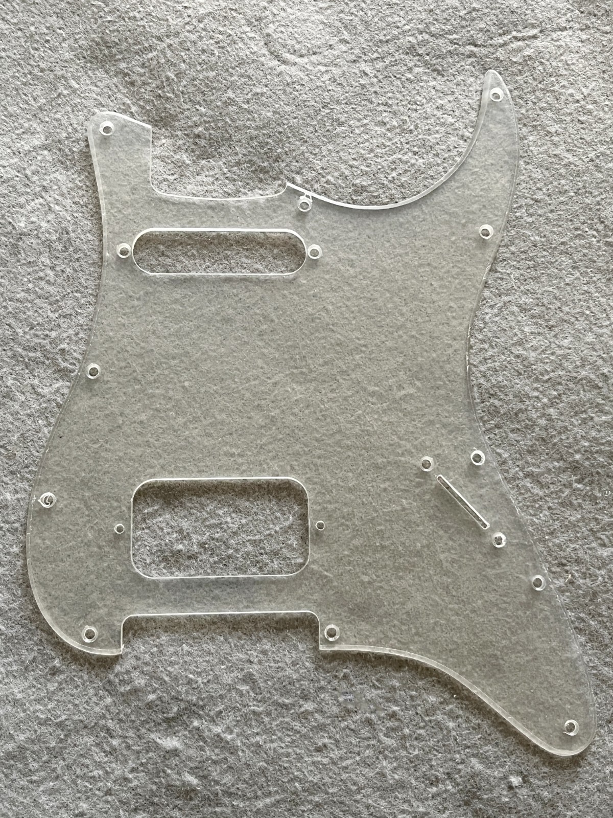 FENDER® 11-Hole H/S/S Pickguard in 4-Ply Aged White Moto