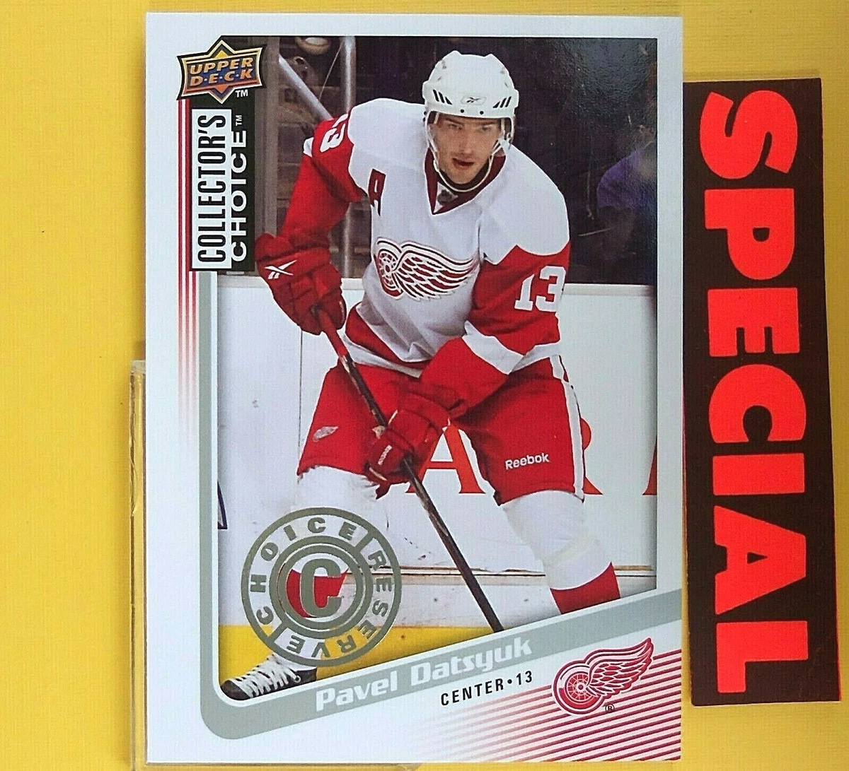 PAVEL DATSYUK 2009 10 COLLECTOR S CHOICE RESERVE STAMP 197
