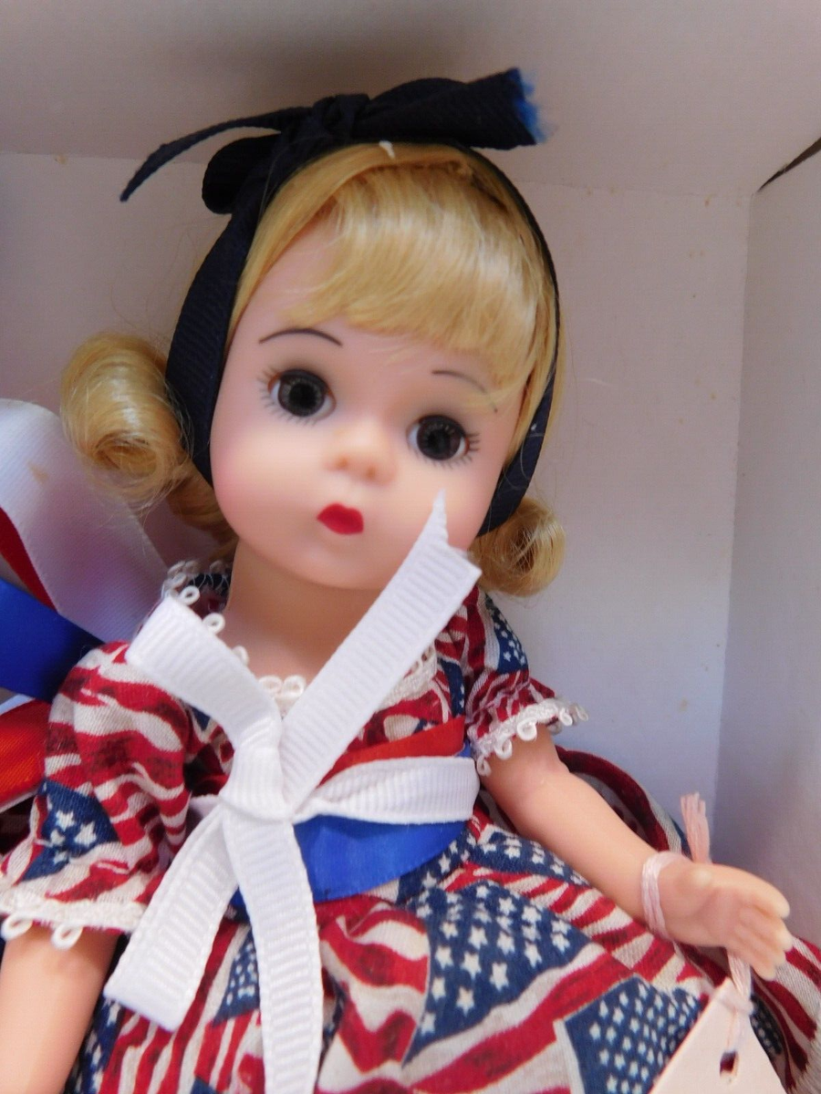 Madame Alexander - American Flag Wendy - 8 in - 34320 - In