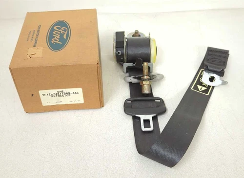 New OEM Ford Rear Seat Retractor 2000-2003 Taurus Wagon LH Blk YF1Z-74611B69-AAC