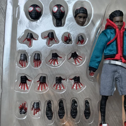 Medicom Toy MAFEX Miles Morales No.107 Spider-Man Miles Morales