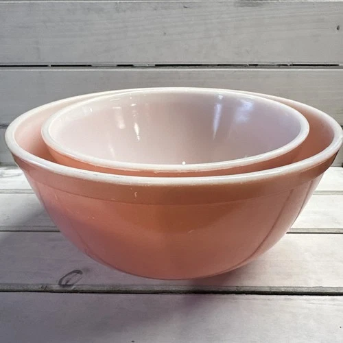 Pink Pyrex Mixing Bowls 402, 403