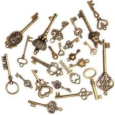 46PCS Old Vintage Antique Skeleton Keys Lot Large Small Necklace Pendant Bronze