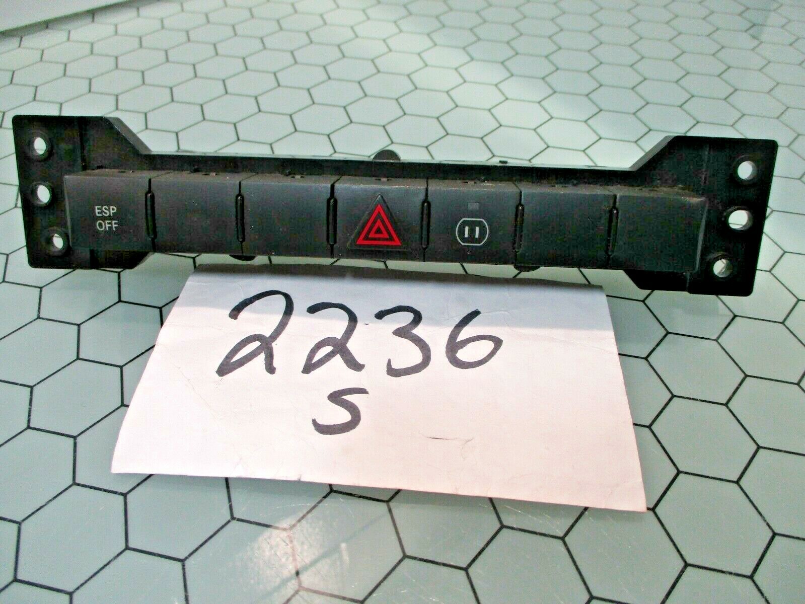 08 09 10 Jeep Grand Cherokee Hazard ESP Switch Control Power #2236-S 