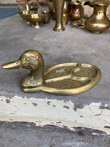 VINTAGE, SOLID BRASS, "MALLARD DUCK" SERVING PLATTER MADE IN INDIA - Picture 3 of 15