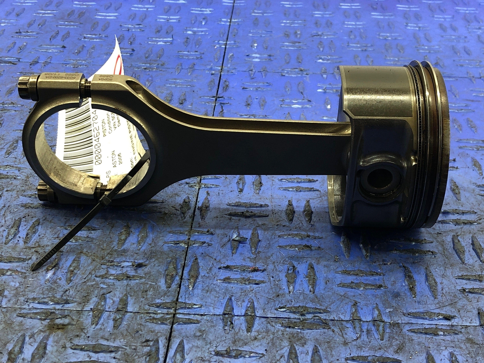 2006-2018 ASTON MARTIN VANTAGE V8 4.3L V8 ENGINE PISTON W/CONNECTION ROD OEM