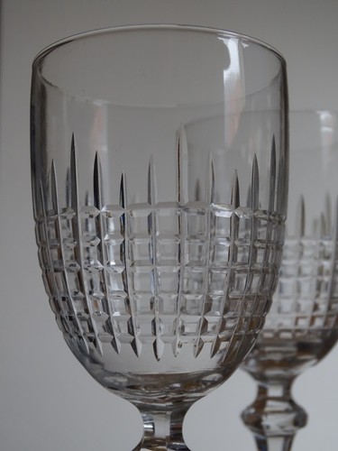 4 ANCIENS VERRES A VIN EN CRISTAL TAILLER DECOR STYLE NANCY ht 14 cm - Picture 8 of 13