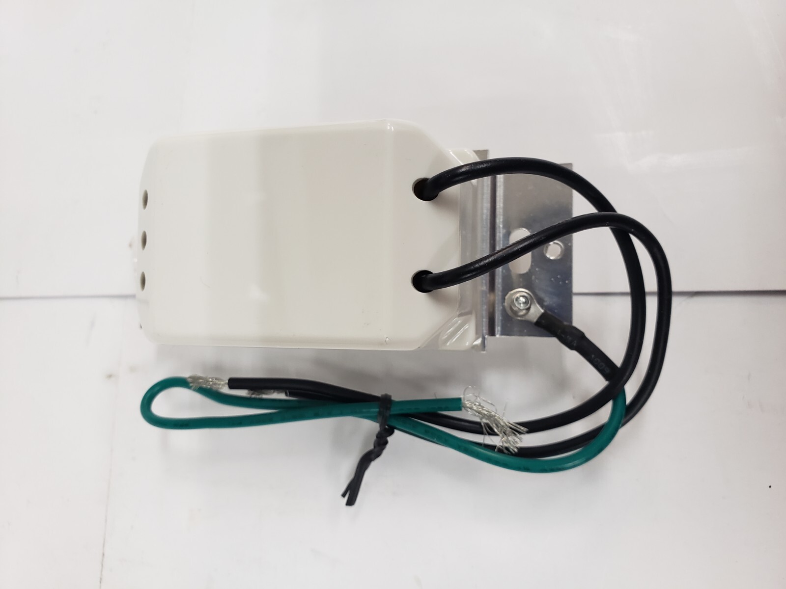 Hunter 27186 Universal Wall Mount Ceiling Fan/Light Control eBay