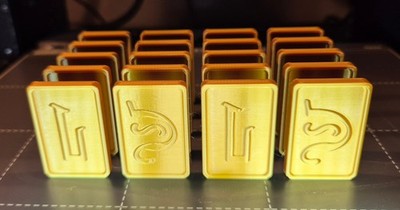 10 x Battlestar Galactica / Kampfstern Galactica Cubits 1978 - 3D Printed   Gold