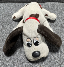 Vintage 1980  s Tonka 7  Pound Puppies Gray Dog with Brown Spots  Ears