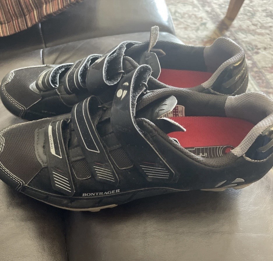 Chaussures VTT Bontrager Race Femme - Taille US 10 / UK 7.5 - Grises - Cycling