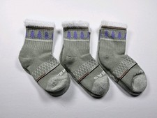 Bombas Juniors Holiday Christmas Fuzzy Top Lot Of 3 Pairs Socks Size J 8T-11T