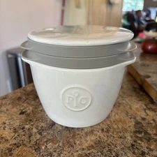 Pampered Chef Breakfast Sandwich Maker Microwave Ceramic Egg Cooker #2634