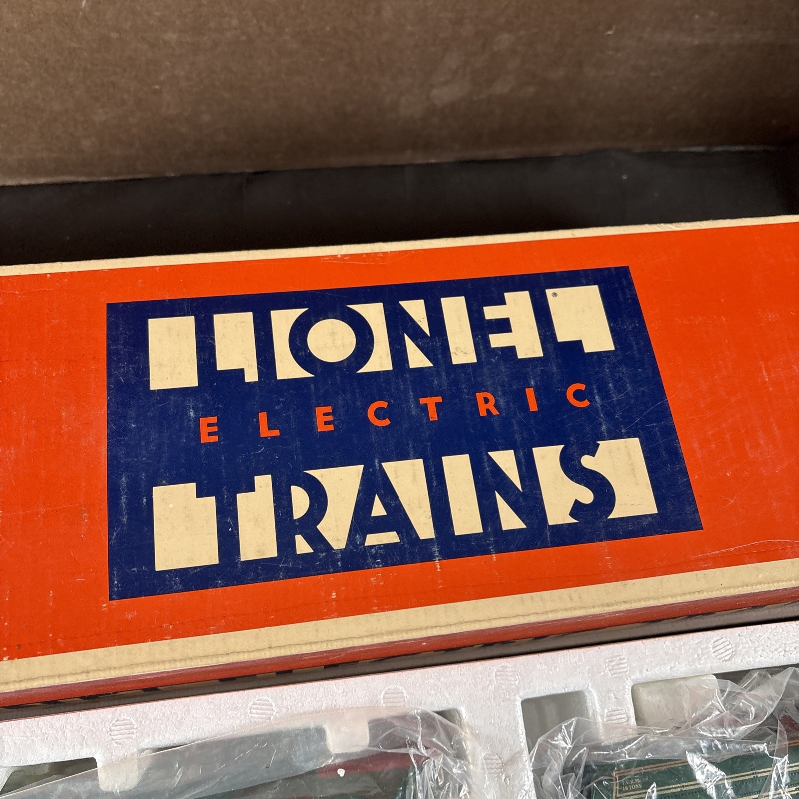 FAMOUS AMERICAN RAILROAD 2-8-2 SOUTHERN MIKADO STEAM ENGINE & TENDER #6-8309 NEW