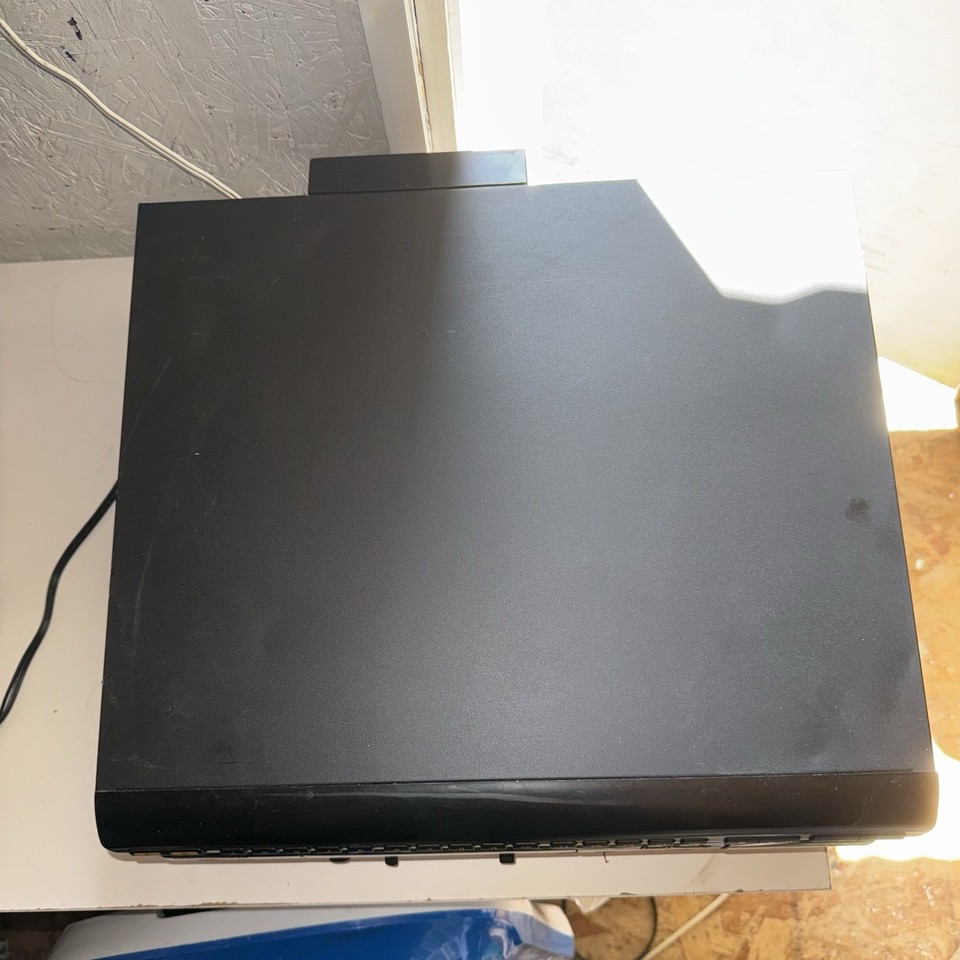 Pioneer CLD-V860 Laser Disc Karaoke CD/CDV/LD Multi Player Doesn't Power On