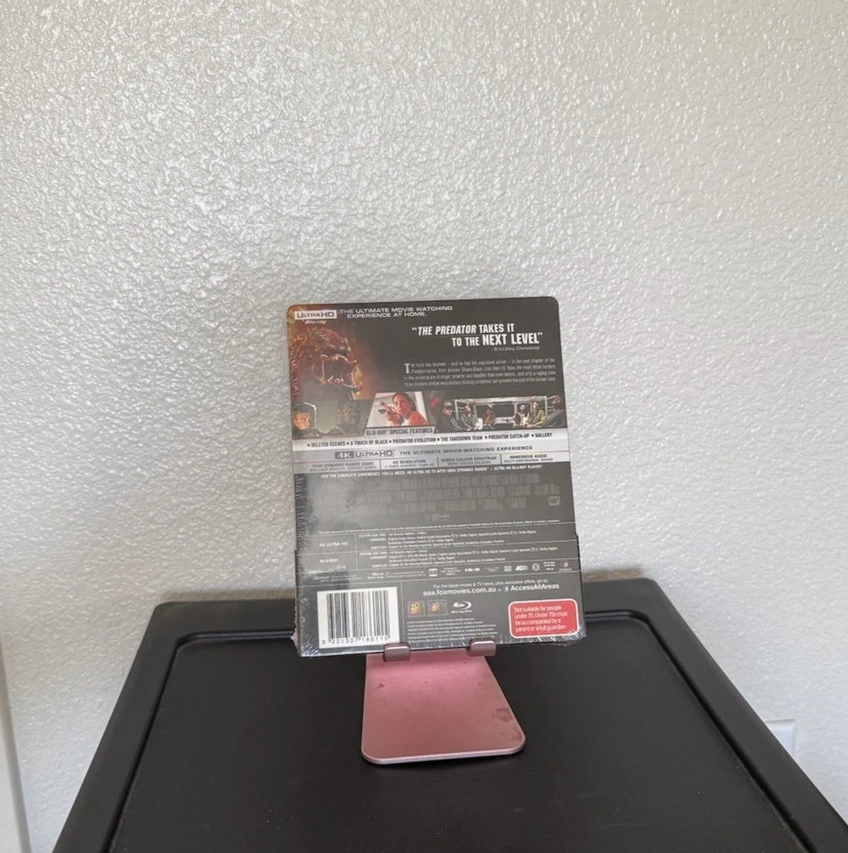 THE PREDATOR LIMITED EDITION STEELBOOK 2018 4K ULTRA HD + BLU-RAY  Foto 2 de 4