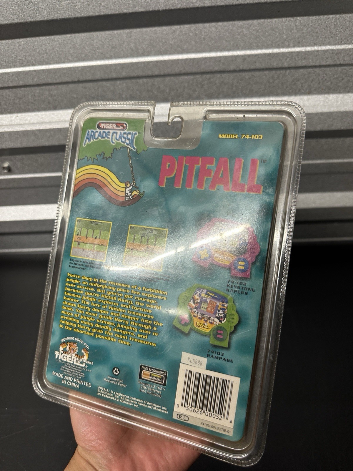 1998 Tiger Electronics Arcade Classic Pitfall Handheld LCD Game New Sealed Packa