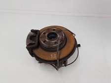 Mercedes-Benz Clase A W176 2013 1,5 diésel buje cojinete de rueda lado izquierdo trasero