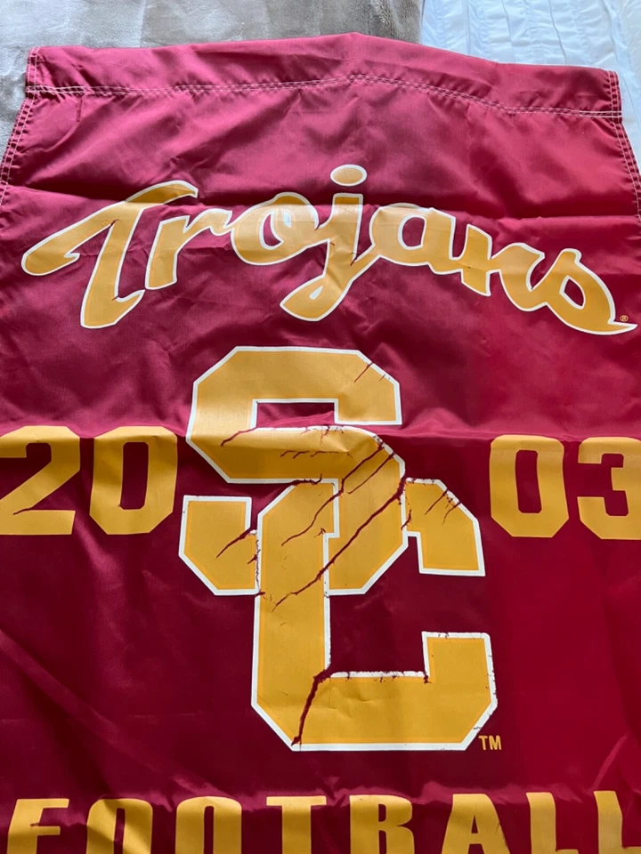 USC California Trojans 38”x26” Vintage Banner Flag Wincraft Indoor Outdoor - Image 2 of 4