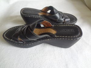 born black wedge sandals
