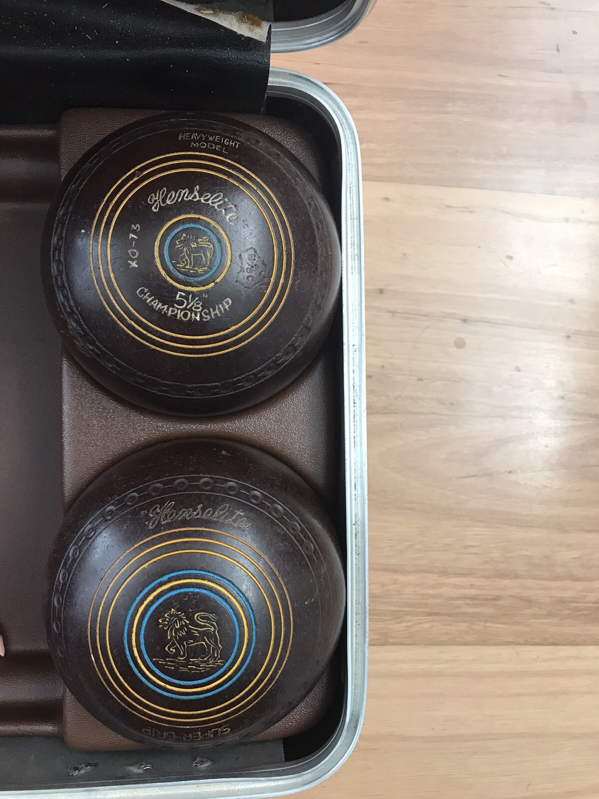 Beautiful Vintage Lawn bowls, Henselite, championship 5 and 1/8