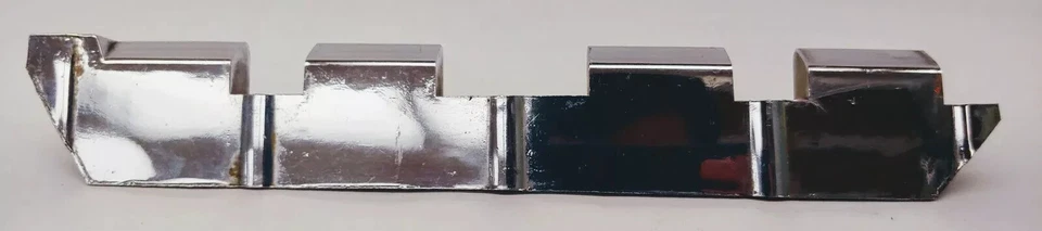 1949 Chrysler Vertical Inner Intermediate Left Chrome Grill Molding 1299853 NOS. - Image 4 of 4